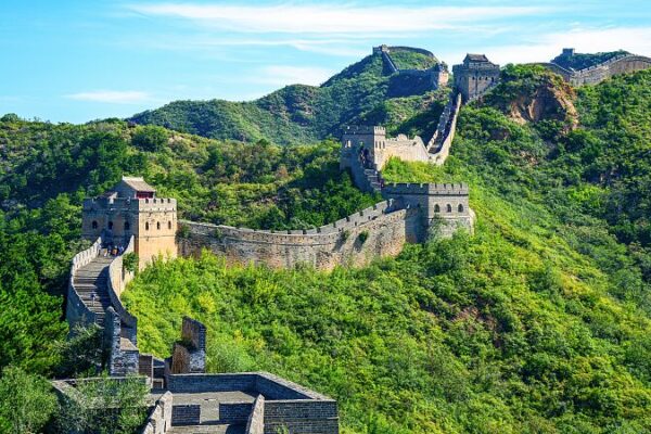 _Descubre_la_Majestuosa_Gran_Muralla_de_Jinshanling__Te_Espera_una_Joya_Oculta_ video poster