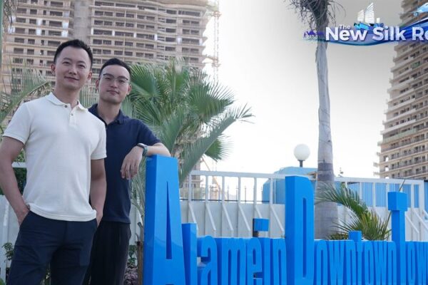 Descubre la Nueva Joya de Egipto: Las Impresionantes Torres de Alamein 🏙️🌊 Descubre_la_Nueva_Joya_de_Egipto__Las_Impresionantes_Torres_de_Alamein____ video poster