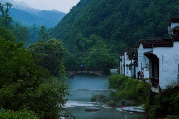 Descubre_la_Serenidad_del_Pueblo_de_Lixi__