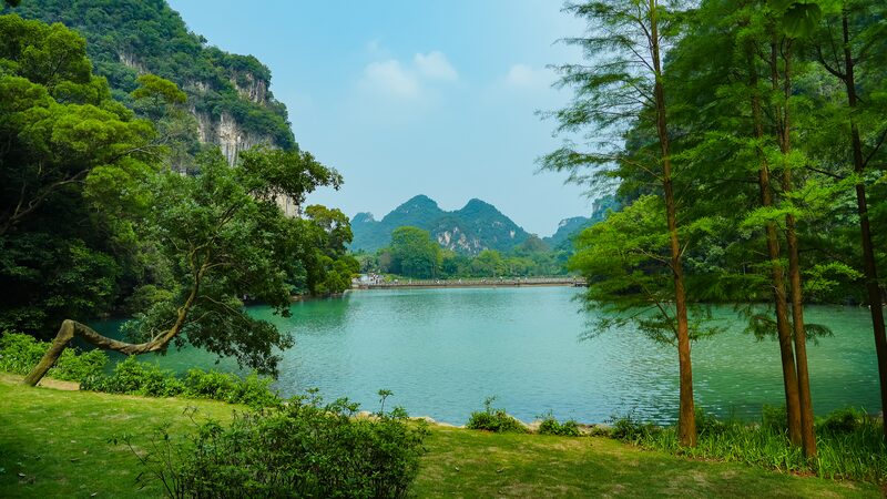 Descubre_la_Tranquilidad__Parque_Longtan__la_Joya_Oculta_de_la_Ciudad_de_Liuzhou