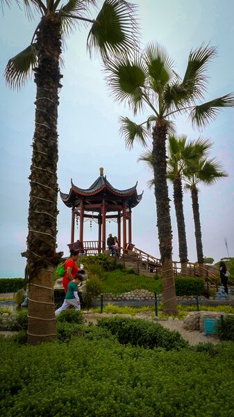 Descubre_los_parques_chinos_de_Lima__donde_Peru__se_encuentra_con_China______ video poster