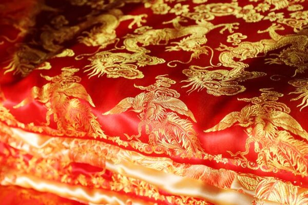 Descubriendo el Vibrante Legado de la Seda Lu de Shanxi 🌟 Descubriendo_el_Vibrante_Legado_de_la_Seda_Lu_de_Shanxi__