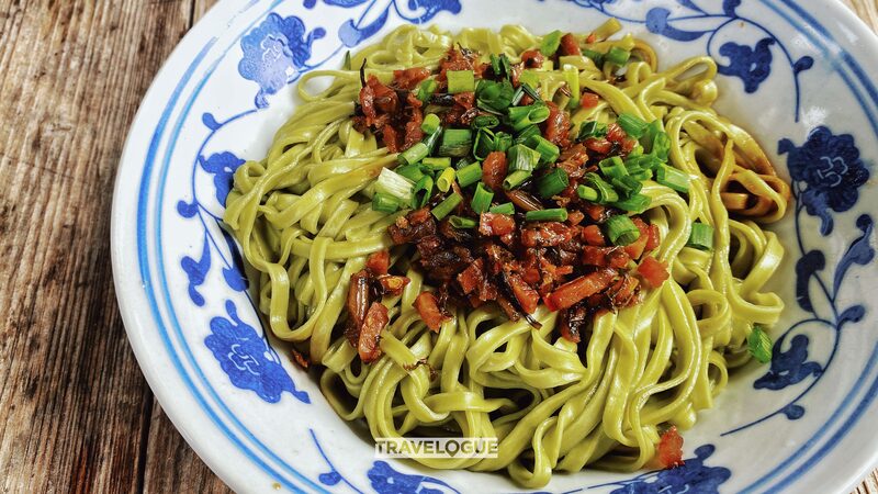 Descubriendo_los_Fideos_Infusionados_con_Te__del_Pueblo_de_Xiamei__Una_Fusio_n_de_Tradicio_n_y_Sabor