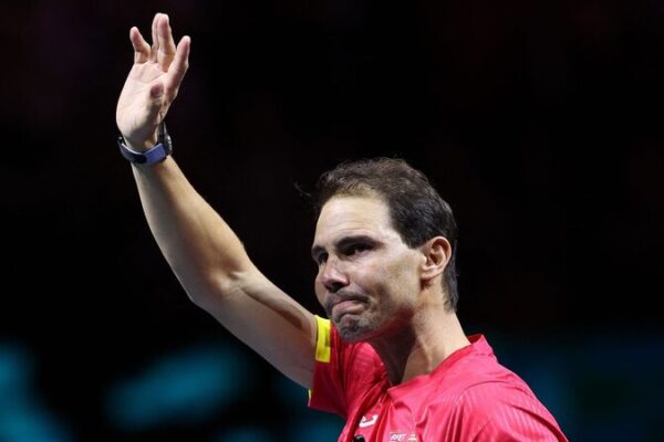 Despedida a una leyenda: El inolvidable legado tenístico de Rafael Nadal Despedida_a_una_leyenda__El_inolvidable_legado_teni_stico_de_Rafael_Nadal video poster