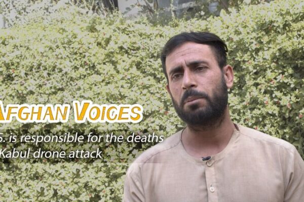 Devastado en Kabul: Padre Afgano Busca Respuestas tras Ataque con Drones Devastado_en_Kabul__Padre_Afgano_Busca_Respuestas_tras_Ataque_con_Drones video poster