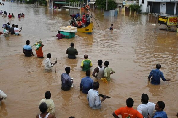 Devastadoras lluvias monzónicas cobran vidas en el sur de India y Pakistán 🌧️ Devastadoras_lluvias_monzo_nicas_cobran_vidas_en_el_sur_de_India_y_Pakista_n___