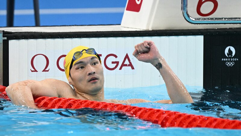 Di_a_2_de_los_Juegos_Oli_mpicos_de_Pari_s__Los_nadadores_chinos_Xu_Jiayu_y_Tang_Qianting_dominan_las_semifinales