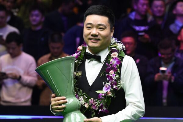 ¡Ding Junhui conquista el Campeonato Internacional WST venciendo a Chris Wakelin! _Ding_Junhui_conquista_el_Campeonato_Internacional_WST_venciendo_a_Chris_Wakelin_