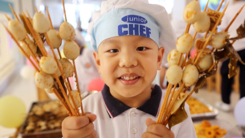Diversio_n_Deliciosa__Nin_os_de_Jiangsu_Cocinan_una_Tormenta_por_el_Di_a_del_Nin_o