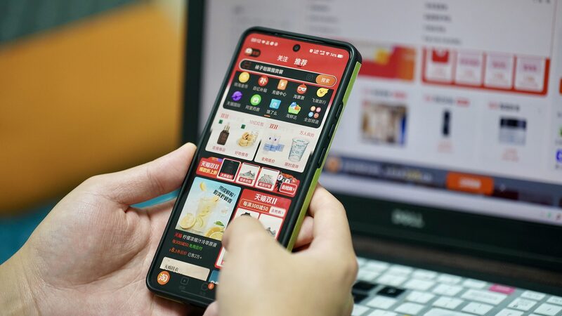 Doble_11___Ofertas_de_canje_generan_una_fiebre_de_compras_en_China_