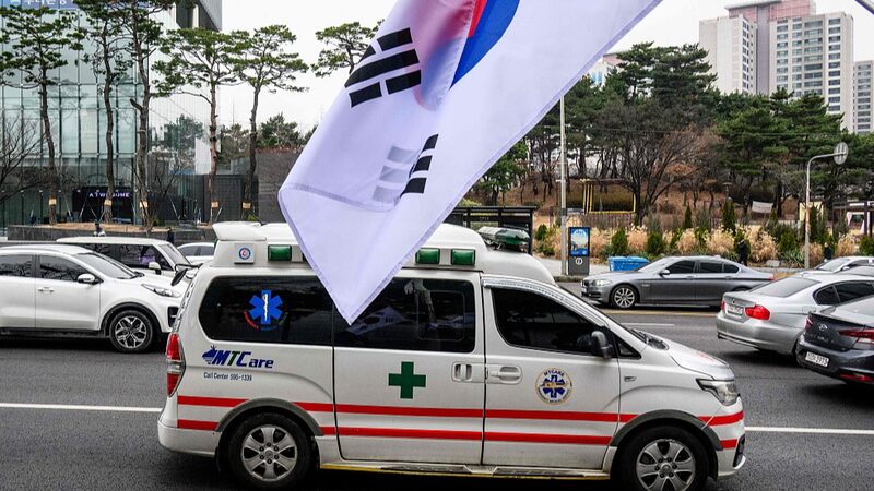 _____Doctores_surcoreanos_se_unen___Protestas_sacuden_la_Repu_blica_ video poster