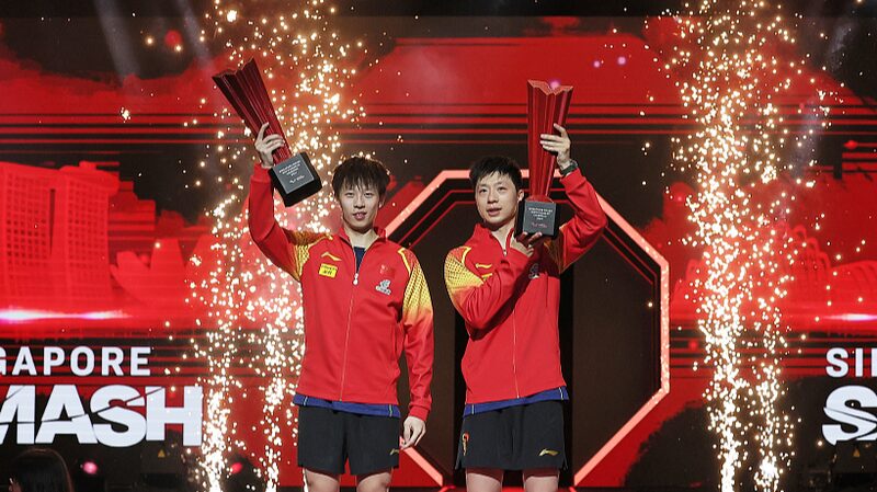 _Dominacio_n_total__Los_jugadores_chinos_de_ping_pong_arrasan_con_los_ti_tulos_en_el_WTT_Singapore_Smash