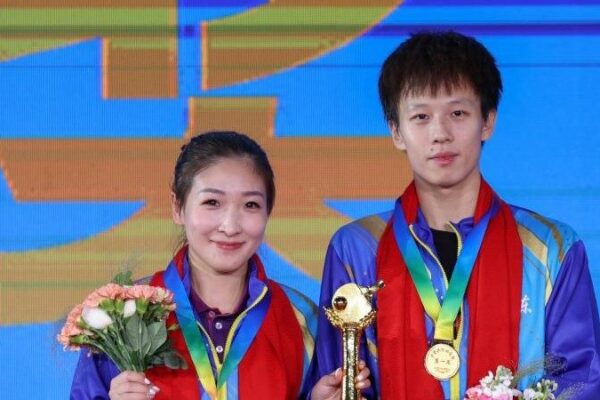 Dúo Poderoso del Ping-Pong: Liu Shiwen y Lin Gaoyuan Ganan el Título de Dobles Mixtos Du_o_Poderoso_del_Ping_Pong__Liu_Shiwen_y_Lin_Gaoyuan_Ganan_el_Ti_tulo_de_Dobles_Mixtos video poster