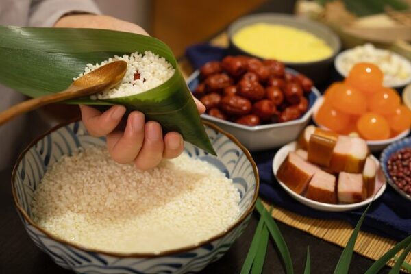 _Dulce_o_Salado__Co_mo_los_Factores_Naturales_Influencian_el_Zongzi_en_Toda_China