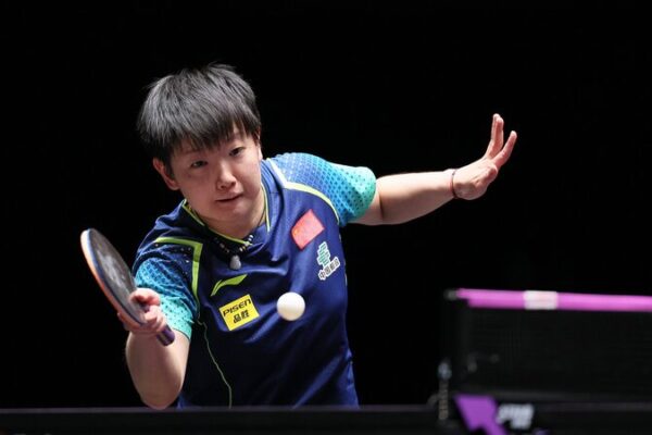 ¡Épico Choque de Ping Pong: Sun Yingsha vs Wang Yidi en la Final de Macao! 🏆🏓 _E_pico_Choque_de_Ping_Pong__Sun_Yingsha_vs_Wang_Yidi_en_la_Final_de_Macao____