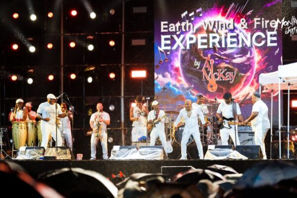 Earth, Wind & Fire Experience por Al McKay ilumina el Montreux Jazz Festival China Earth__Wind___Fire_Experience_por_Al_McKay_ilumina_el_Montreux_Jazz_Festival_China