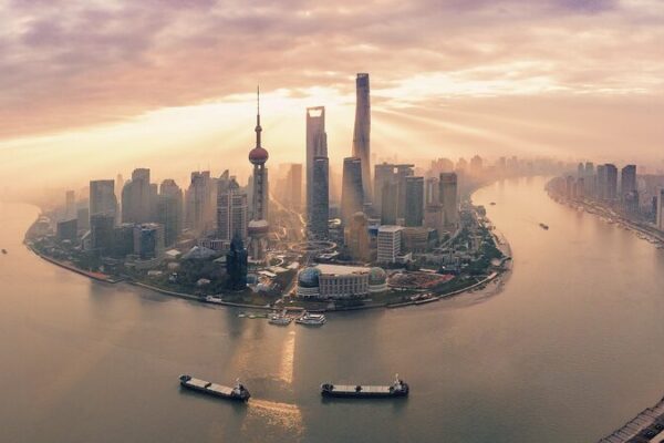 Ejecutivo de Standard Chartered predice el auge del consumo en China 🚀 Ejecutivo_de_Standard_Chartered_predice_el_auge_del_consumo_en_China__ video poster