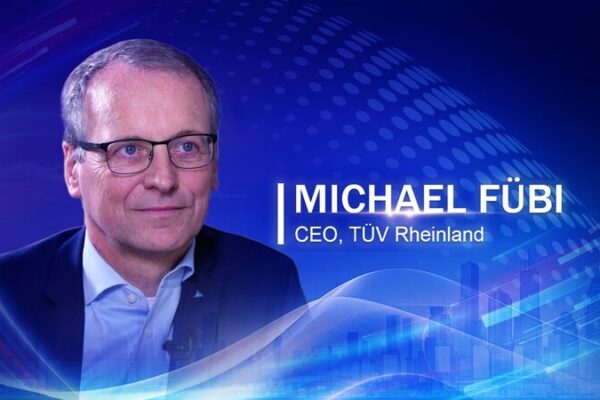 El CEO de TÜV Rheinland habla sobre la expansión en China, los aranceles de la UE y la sostenibilidad 🌍 El_CEO_de_TU_V_Rheinland_habla_sobre_la_expansio_n_en_China__los_aranceles_de_la_UE_y_la_sostenibilidad__ video poster