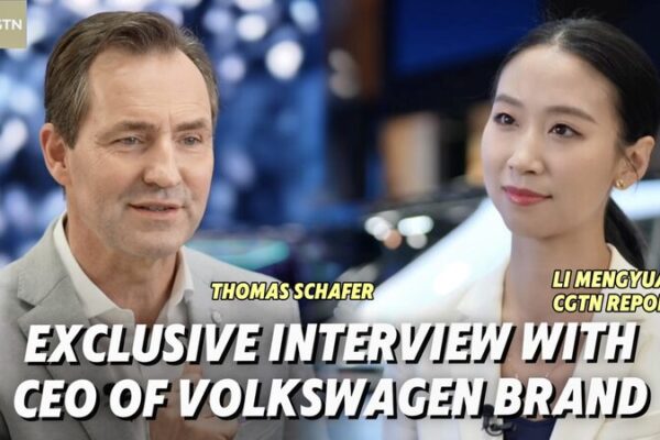 El CEO de Volkswagen promete: ‘Pase lo que pase, nos quedamos en China’ 🚗🇨🇳 El_CEO_de_Volkswagen_promete___Pase_lo_que_pase__nos_quedamos_en_China_____ video poster