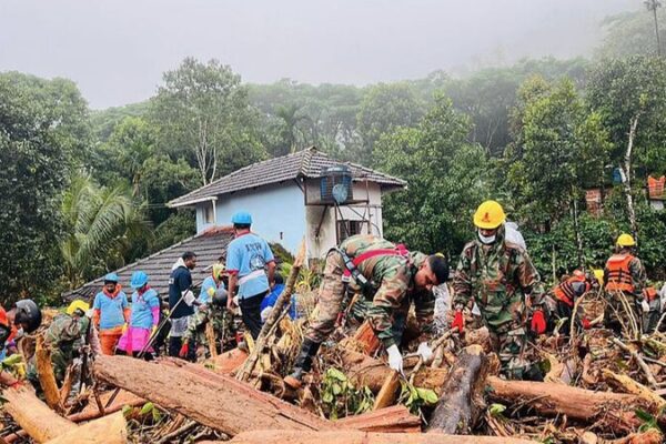 El Cambio Climático Intensifica Lluvias Mortales en India, Revela Estudio 🌧️🌍 El_Cambio_Clima_tico_Intensifica_Lluvias_Mortales_en_India__Revela_Estudio____
