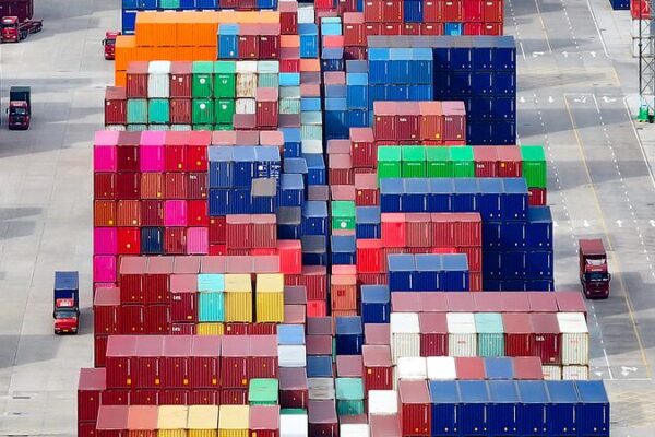 _El_Comercio_Exterior_de_China_se_Dispara_un_6__en_los_Primeros_8_Meses___