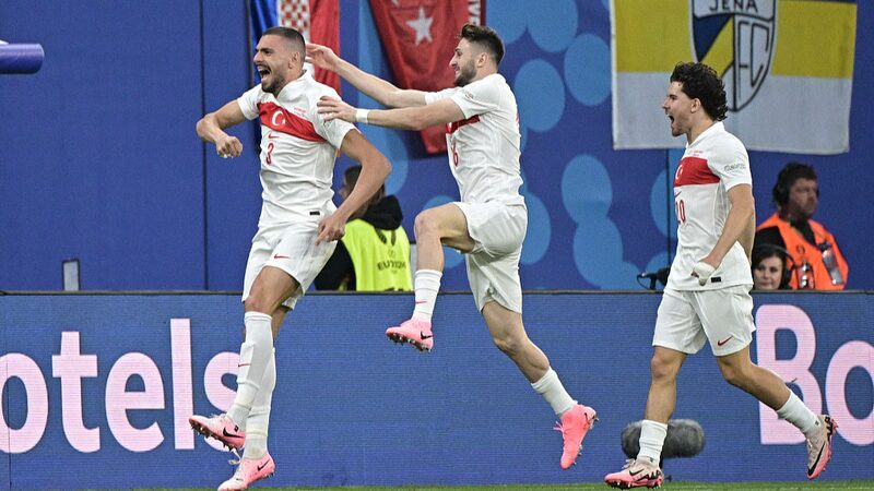 El_Doble_de_Demiral_Lleva_a_Tu_rkiye_a_los_Cuartos_de_Final_de_la_Euro_2024_Sobre_Austria
