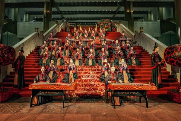 El Festival Cultural de Confucio ilumina Qufu con vibrantes actuaciones ✨ El_Festival_Cultural_de_Confucio_ilumina_Qufu_con_vibrantes_actuaciones__