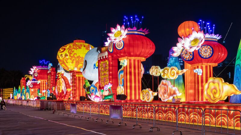 El_Festival_de_Faroles_en_Happy_Coast_de_Shenzhen_ilumina_la_noche__