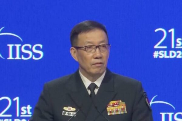 El Ministro de Defensa de China afirma: El EPL está listo para detener la “independencia de Taiwán” ✋ El_Ministro_de_Defensa_de_China_afirma__El_EPL_esta__listo_para_detener_la__independencia_de_Taiwa_n___ video poster