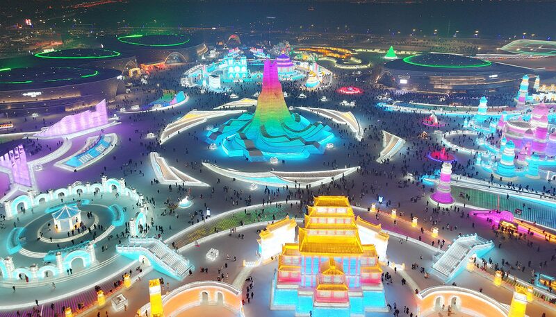 El_Mundo_de_Hielo_y_Nieve_de_Harbin___Un_Pai_s_de_las_Maravillas_Helado_que_Sorprende_a_los_Visitantes_ video poster