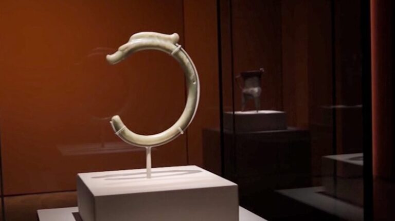 El_Museo_del_Palacio_de_Hong_Kong_inaugura_la_muestra__Ori_genes_de_la_Civilizacio_n_China_ video poster