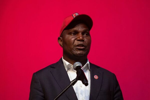 El Presidente Xi Felicita a Chapo por Victoria Electoral en Mozambique El_Presidente_Xi_Felicita_a_Chapo_por_Victoria_Electoral_en_Mozambique