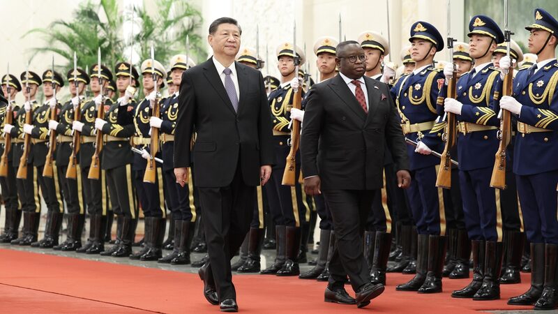 __El_Presidente_de_Sierra_Leona_fortalece_lazos_con_China_en_una_visita_histo_rica__