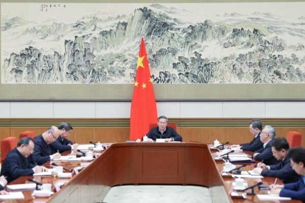 El Primer Ministro Chino Li Qiang piden impulsar un Mercado Nacional Unificado 🚀 El_Primer_Ministro_Chino_Li_Qiang_piden_impulsar_un_Mercado_Nacional_Unificado__