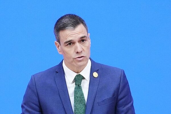 El_Primer_Ministro_espan_ol_Pedro_Sa_nchez_visita_China___Que__se_viene___