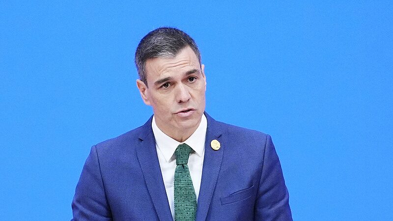 El_Primer_Ministro_espan_ol_Pedro_Sa_nchez_visita_China___Que__se_viene___