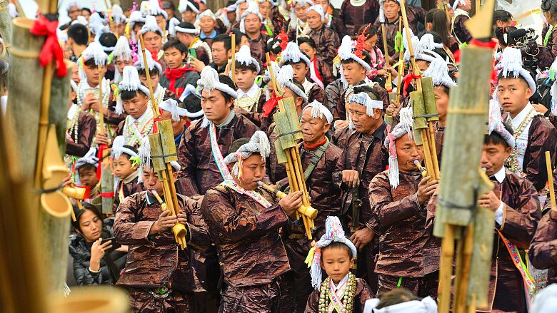 El_Pueblo_Miao_Ilumina_Guizhou_con_el_Vibrante_Festival_Lusheng__