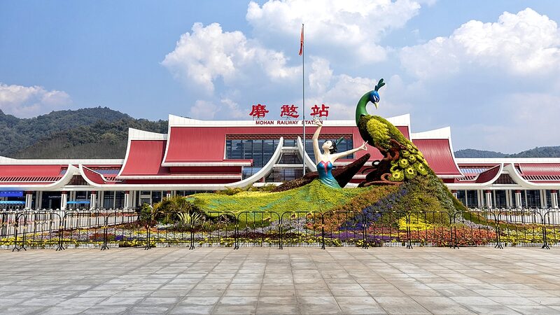_El_Puerto_Ferroviario_China_Laos_se_convierte_en_el_primer_cruce_sanitario_aprobado_por_la_OMS____