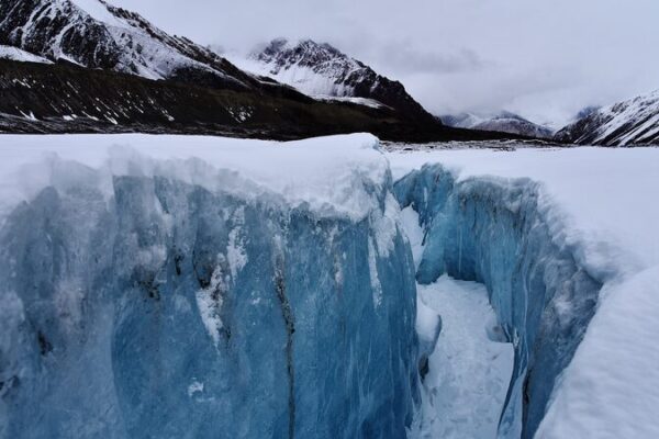 El_Reglamento_de_Proteccio_n_de_Glaciares_de_Xizang__China__entrara__en_vigor_en_2024