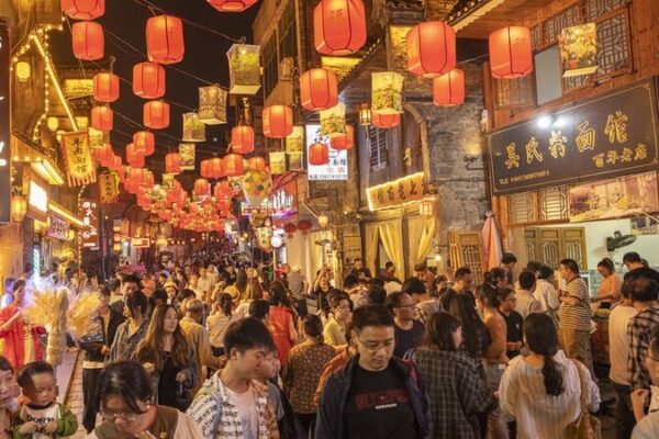 El_Regreso_Econo_mico_de_China__La_Resiliencia_Brilla_en_Medio_de_la_Recesio_n_Global___