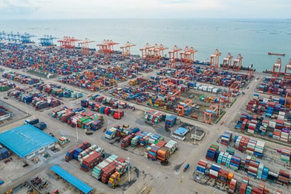 El Sector Privado de China: El Ingrediente Secreto para el Crecimiento de 2024 🌟 El_Sector_Privado_de_China__El_Ingrediente_Secreto_para_el_Crecimiento_de_2024__