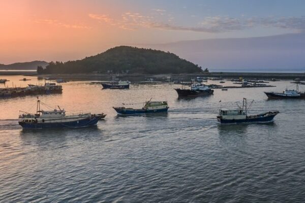 El_Tifo_n_Maliksi_se_Acerca_a_la_China_Continental__Activada_Emergencia_Nivel_4