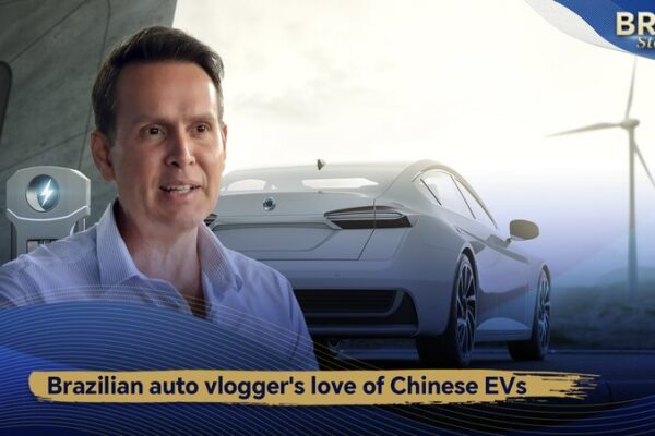 El amor de Felipe Fera por los autos eléctricos chinos impulsa a Brasil 🚗⚡ El_amor_de_Felipe_Fera_por_los_autos_ele_ctricos_chinos_impulsa_a_Brasil___ video poster