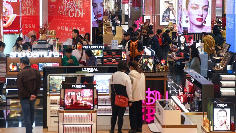 El_auge_de_las_compras_libres_de_impuestos_en_Hainan_durante_las_vacaciones_del_Festival_de_Primavera__