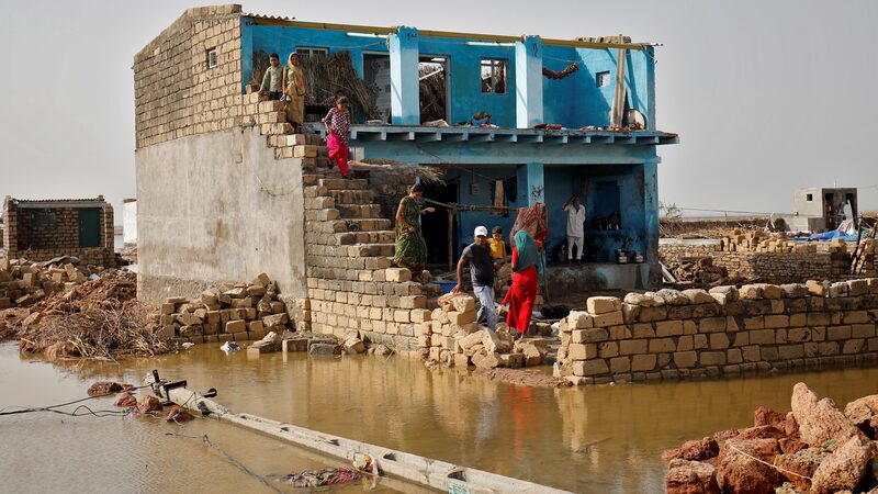 El_ciclo_n_Tauktae_deja_un_camino_de_destruccio_n_en_el_oeste_de_la_India___