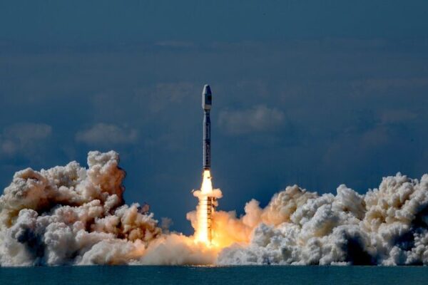 El cohete Smart Dragon-3 de China lanza ocho satélites a la órbita El_cohete_Smart_Dragon_3_de_China_lanza_ocho_sate_lites_a_la_o_rbita