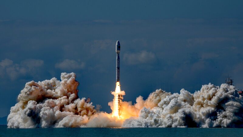 El_cohete_Smart_Dragon_3_de_China_lanza_ocho_sate_lites_a_la_o_rbita