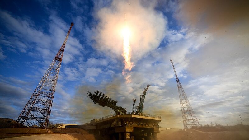 El_cohete_ruso_Soyuz_con_tres_astronautas_despega_rumbo_a_la_Estacio_n_Espacial_Internacional
