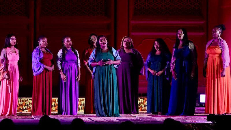 El_coro_de_la_O_pera_de_Ciudad_del_Cabo_deslumbra_a_Beijing__