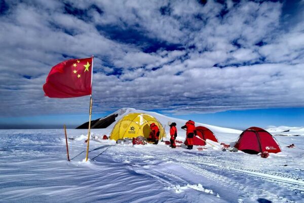 El descubrimiento más genial de China: el núcleo de hielo más largo en latitudes bajas ❄️ El_descubrimiento_ma_s_genial_de_China__el_nu_cleo_de_hielo_ma_s_largo_en_latitudes_bajas___